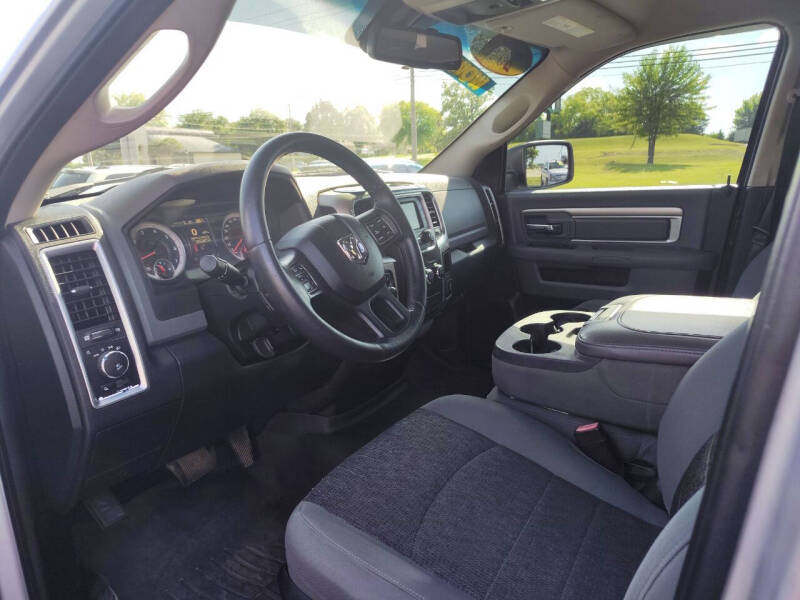 ram ram 1500 pickup 2015 1C6RR7GT4FS605598 image ram ram 1500 pickup 2015 1C6RR7GT4FS605598 image